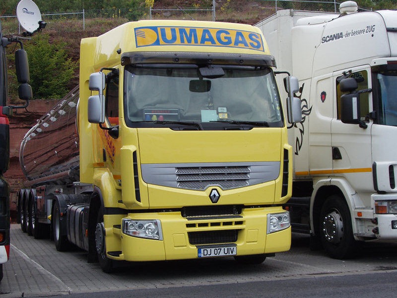 Renault-Premium-Route-450-Dumagas-Holz-220807-01-RO.jpg