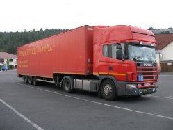 RO-Scania-164-L-480-rot-Holz-260808-01