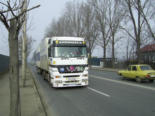 MB-Actros-Andrusca-Mihai-180506-01-RO.jpg