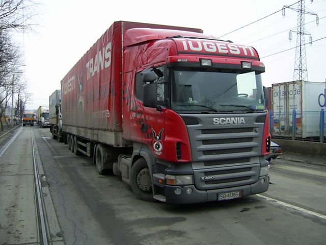 Scania-R-420-rot-Mihai-150406-01-RO.jpg