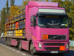 RO-Volvo-FH12-420-pink-BMihai-291008-01