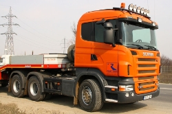 RO-Scania-R-560-orange-GeorgeBodrug-040309-1