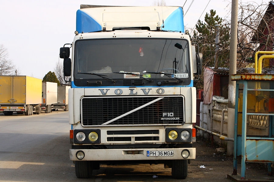 RO-Volvo-F10-white-150209-GeorgeBodrug-1.jpg