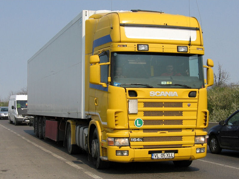 RO-Scania-164L-yellow-110409-1-Mihai.jpg - Badea Mihai