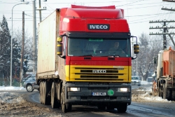 RO-Iveco-EuroStar-red-220110-1