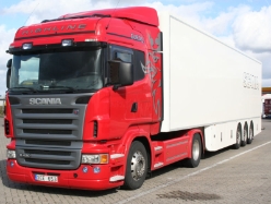 Scania-R-420-rot-Scania-Reck-110507-02-S