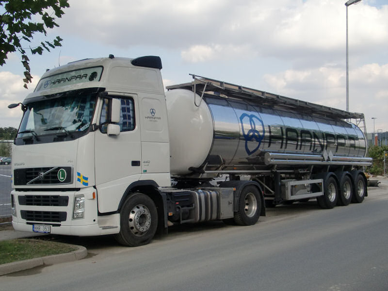 S-Volvo-FH-440-Haanpaa-DS-201209-01.jpg - Trucker Jack