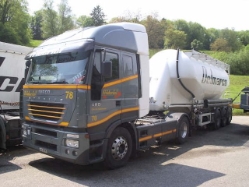 Iveco-Stralis-AS-440S48-Friderici-Junco-311205-01-CH