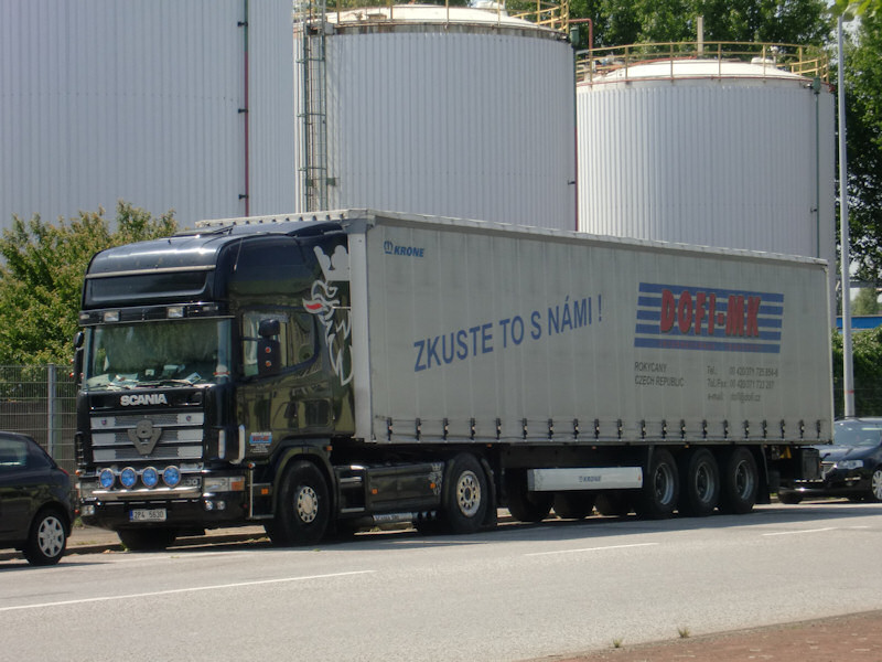 CZ-Scania-144-L-530-schwarz-DS-240610-01.jpg - Trucker Jack