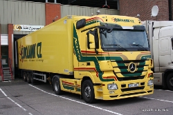 CZ-MB-Actros-3-1844-gelb-Holz-070711-01
