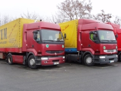 Renault-Premium-420-rot-Holz-140405-01-TR