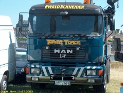 MAN-F90-Schneider