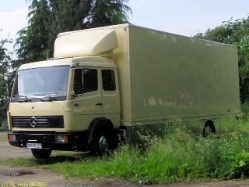 MB-LK-1120-Schausteller-LKW-beige-1