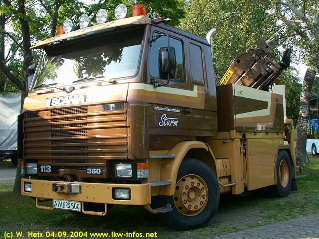 Scania-113-M-360-Sturm-049004-1.jpg