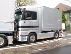 MB-Actros-1843-silber-300604-02