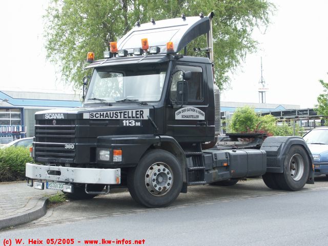Scania-113-M-360-schwarz-100505-01.jpg