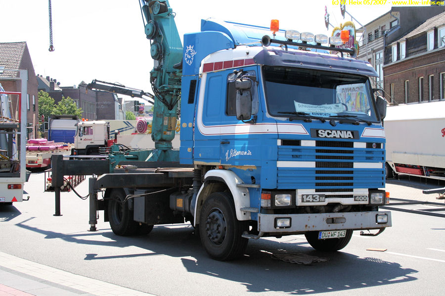 Scania-143-M-400-blau-230507-03.jpg