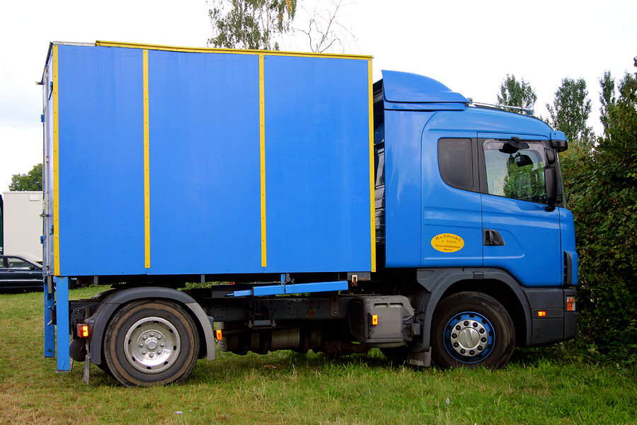 Scania-4er-blau-Ackermans-011107-01.jpg