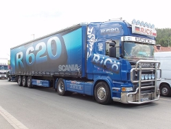 Scania-R-630-Ricoe-Holz-010806-02