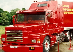 Scania-Showtruck-Blondie-Hensing-101205-02