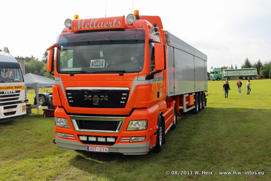 Truckshow-Bekkevoort-130811-041.JPG
