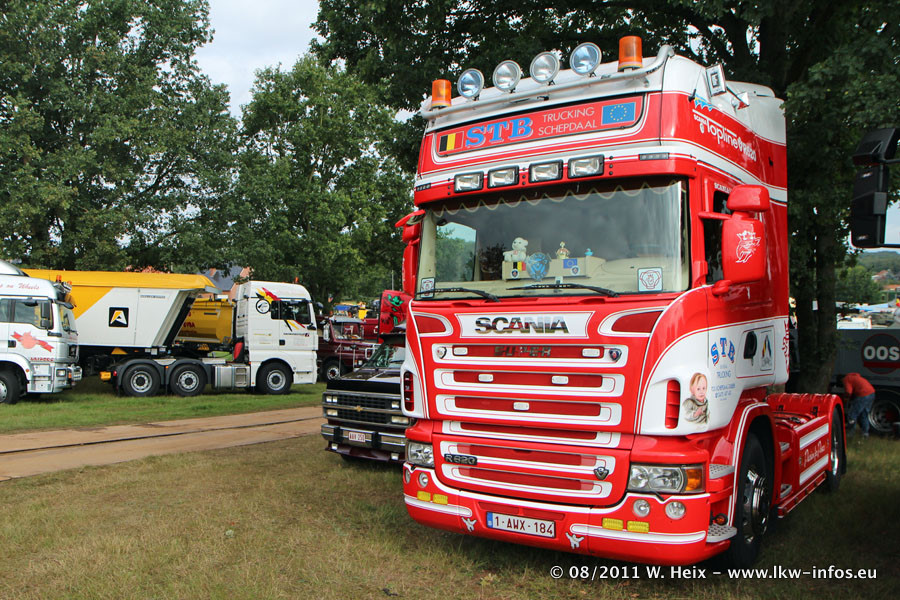 Truckshow-Bekkevoort-130811-115.JPG