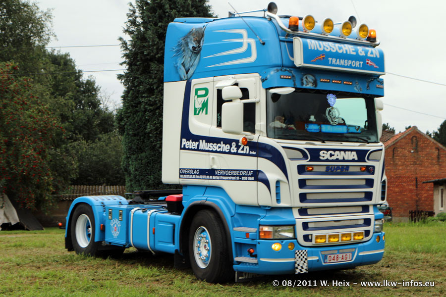 Truckshow-Bekkevoort-130811-379.JPG