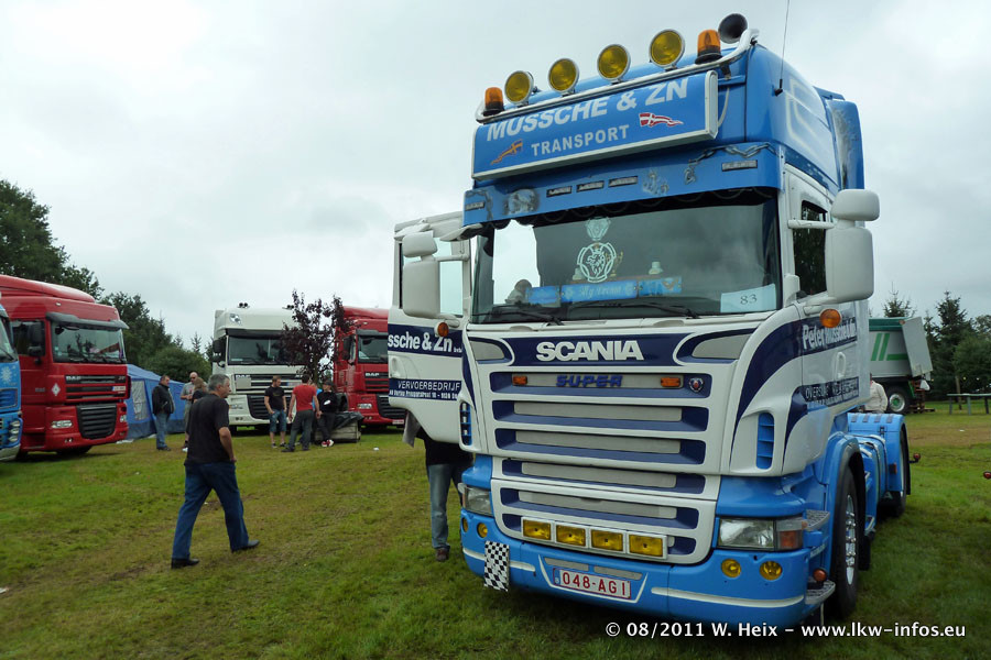 Truckshow-Bekkevoort-140811-193.JPG