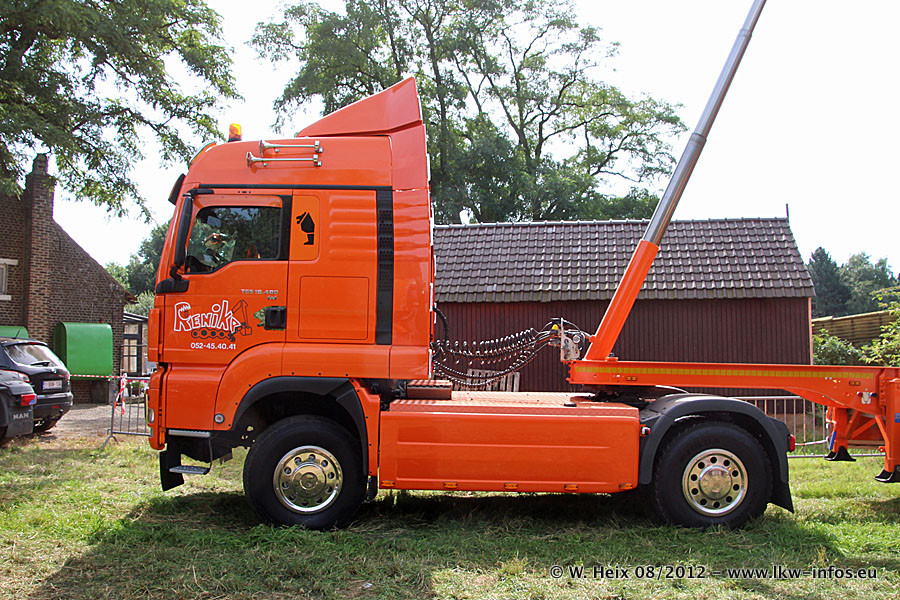 Truckshow-Bekkevoort-120812-0688.jpg