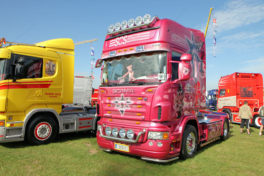 Scania-R-500-SCS-pink-010809-04.jpg