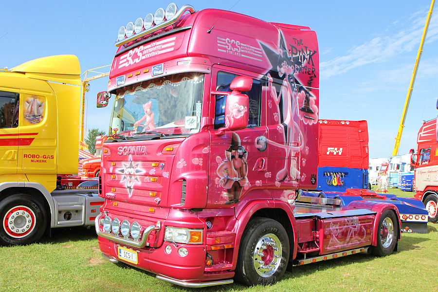Scania-R-500-SCS-pink-010809-05.jpg