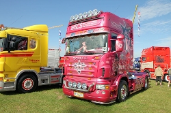 Scania-R-500-SCS-pink-010809-04