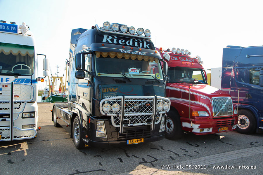Truckshow-Flakkee-Stellendam-210511-033.JPG