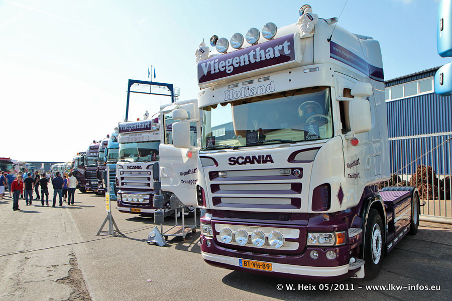 Truckshow-Flakkee-Stellendam-210511-194.JPG