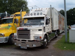 Scania-113-M-Rolf-180905-01