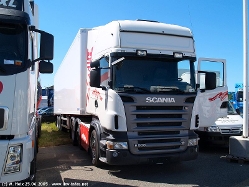 Scania-R-500-weiss-250605-01
