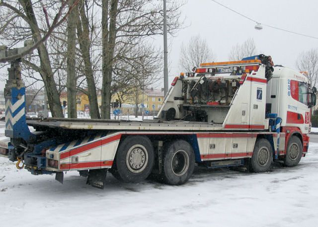 Scania-4er-Falck-Vorechovsky-300906-02.jpg - Jaroslav Vorechovsky