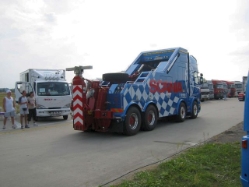 Scania-R-580-blau-Vaclavik-250106-02