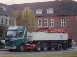 Volvo-FH12-420-Steintransp+Kran-1995