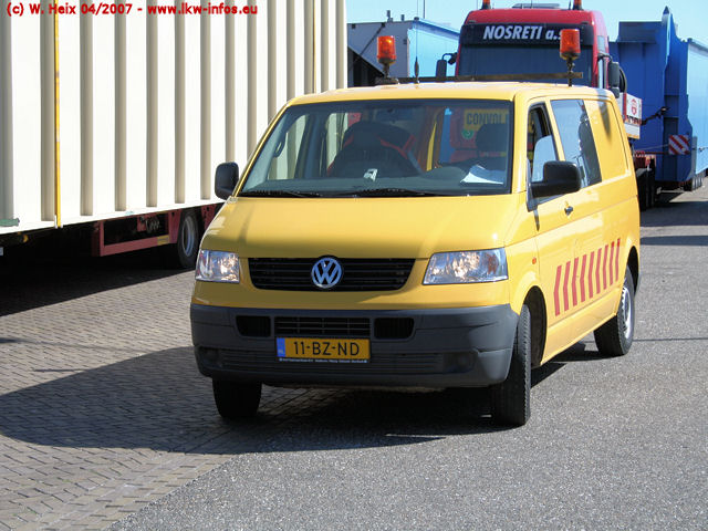 VW-T5-BF-040407-02.jpg