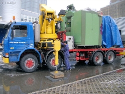 Scania-113-H-310-Baumberger-221208-04