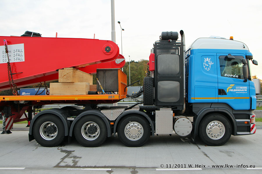 Scania-R-II-560-8136-Bautrans-021111-33.jpg