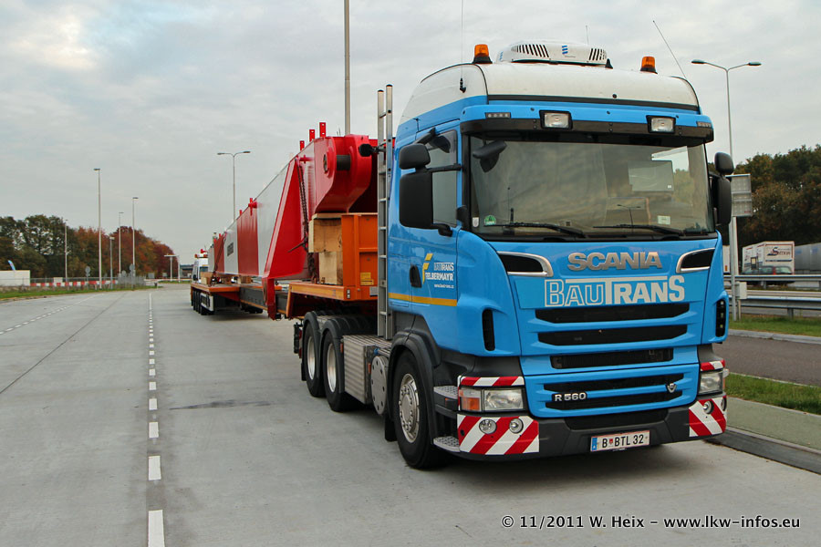 Scania-R-II-560-8832-Bautrans-021111-35.jpg