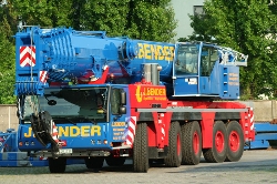 Liebherr-LTM-1200-5-1-Bender-OK-040509-03