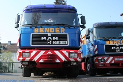 MAN-F2000-33643-Bender-010407-03