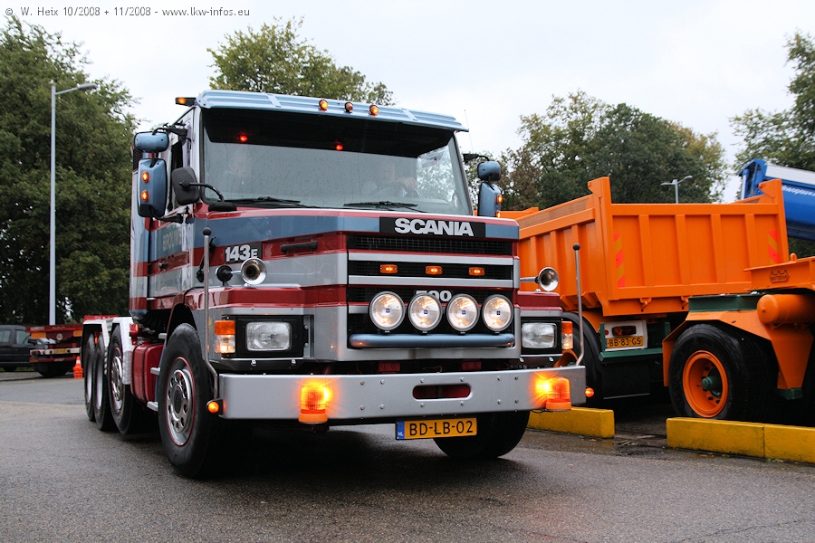 Scania-143-E-500-Brouwer-151108-08.jpg