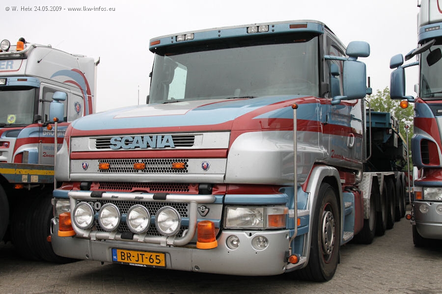 Scania-T-580-Brouwer-270609-02.jpg