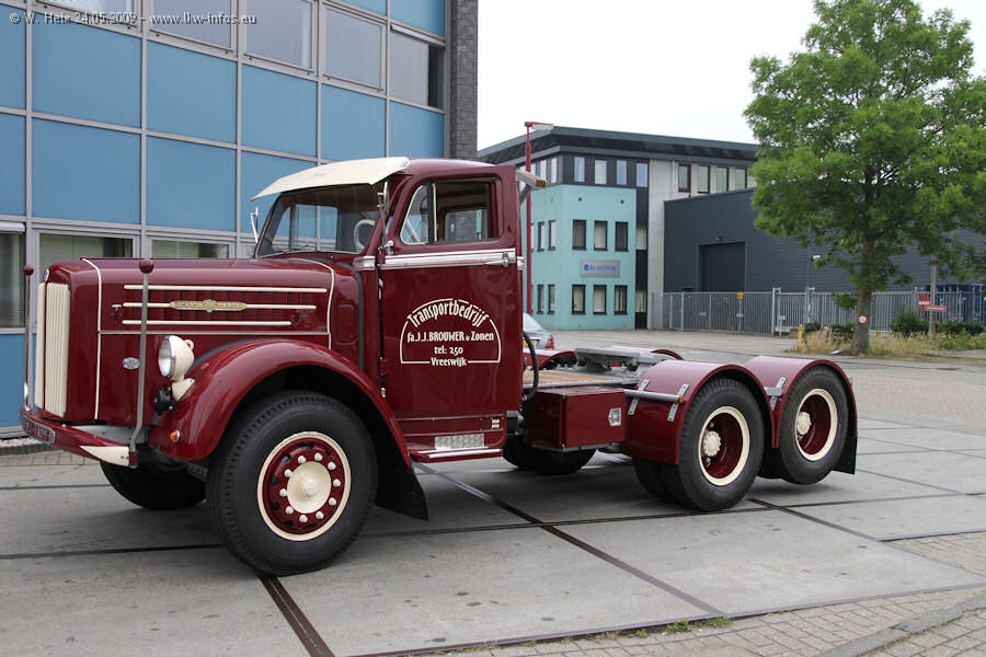 Scania-Vabis-LS-61-1950-Brouwer-270609-04.jpg