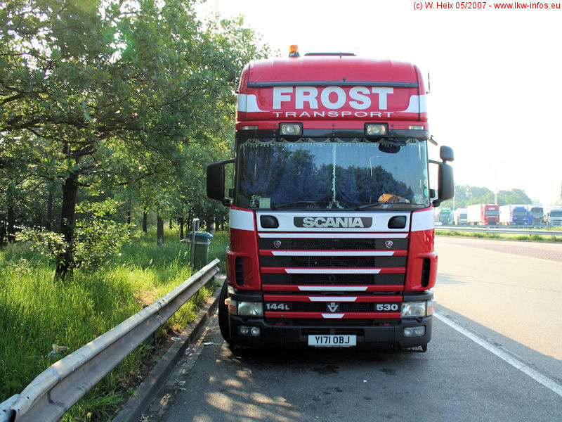 Scania-144-L-530-Frost-240507-04.jpg
