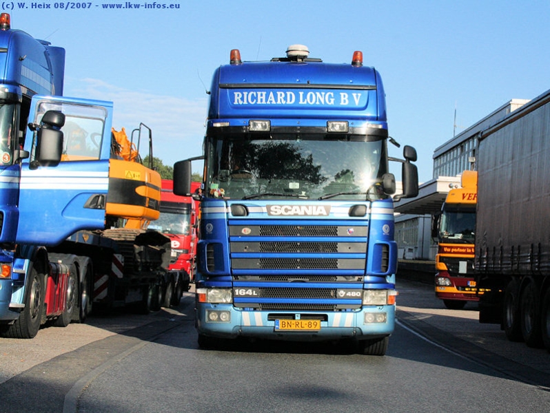 Scania-164-L-480-Long-170807-02.jpg